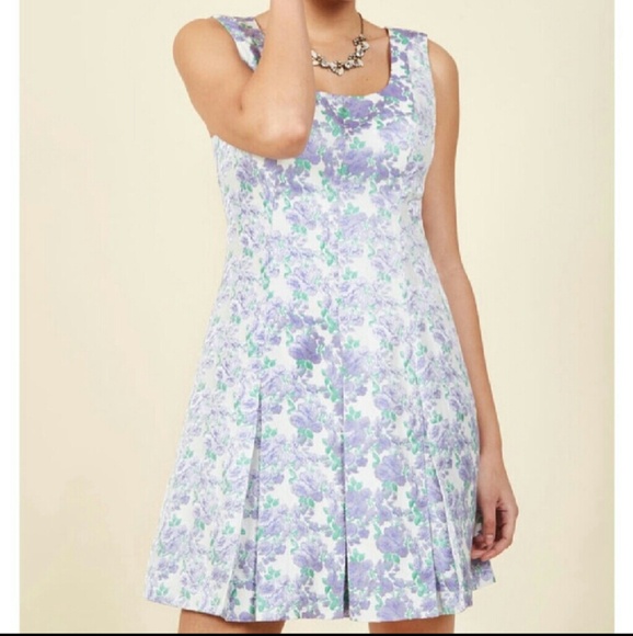 Modcloth Dresses & Skirts - NWOT MODCLOTH PURPLE FLORAL JACQUARD DRESS